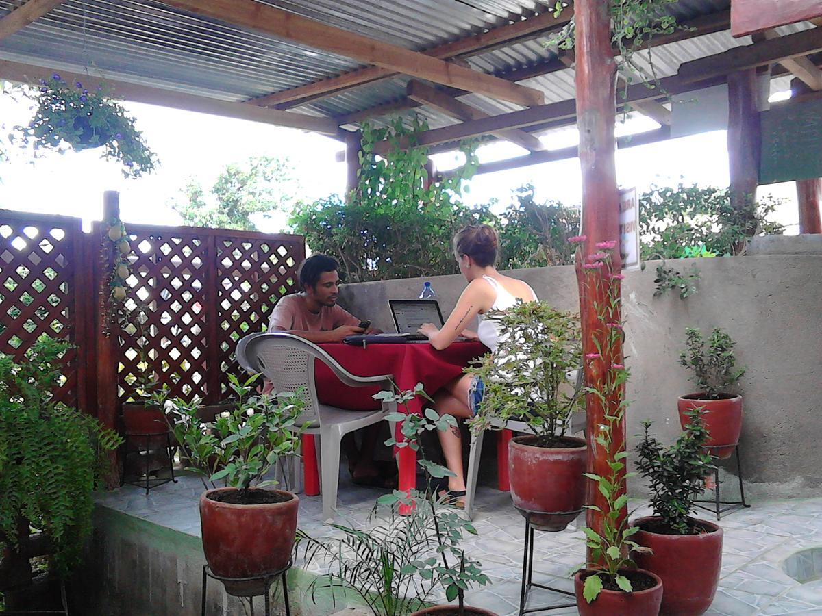 Julieta Hostal *